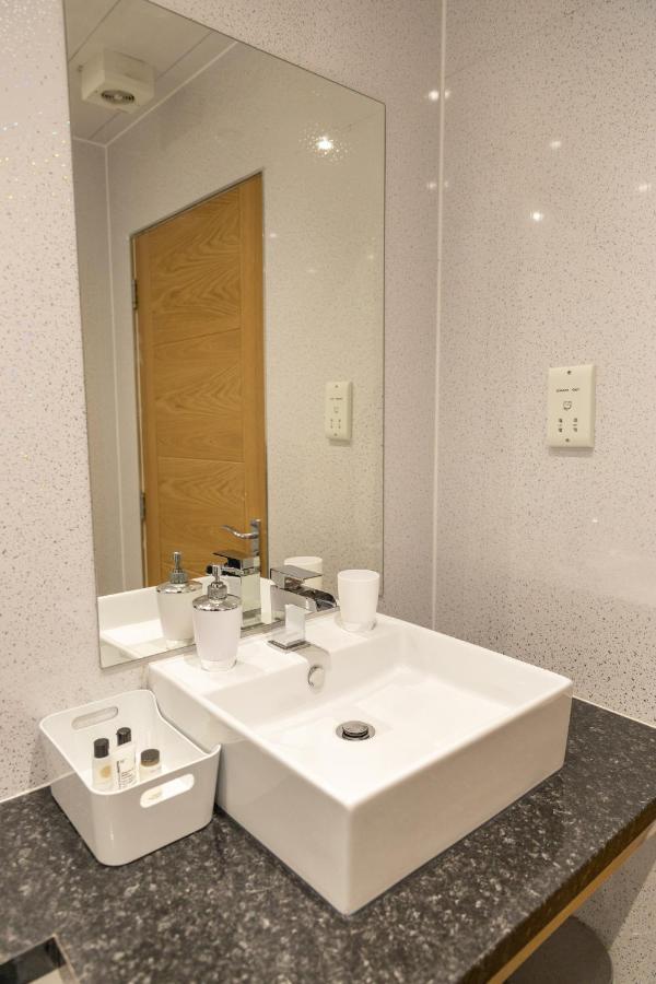 New 2 Bed Apartment With Stunning Views Of Arthur Seat Mountain EDI Eksteriør bilde