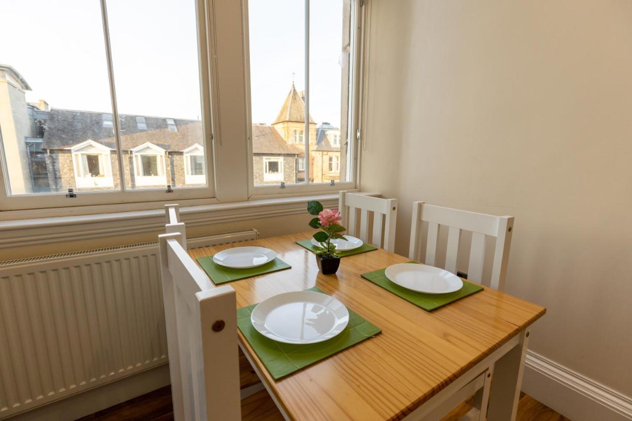 New 2 Bed Apartment With Stunning Views Of Arthur Seat Mountain EDI Eksteriør bilde
